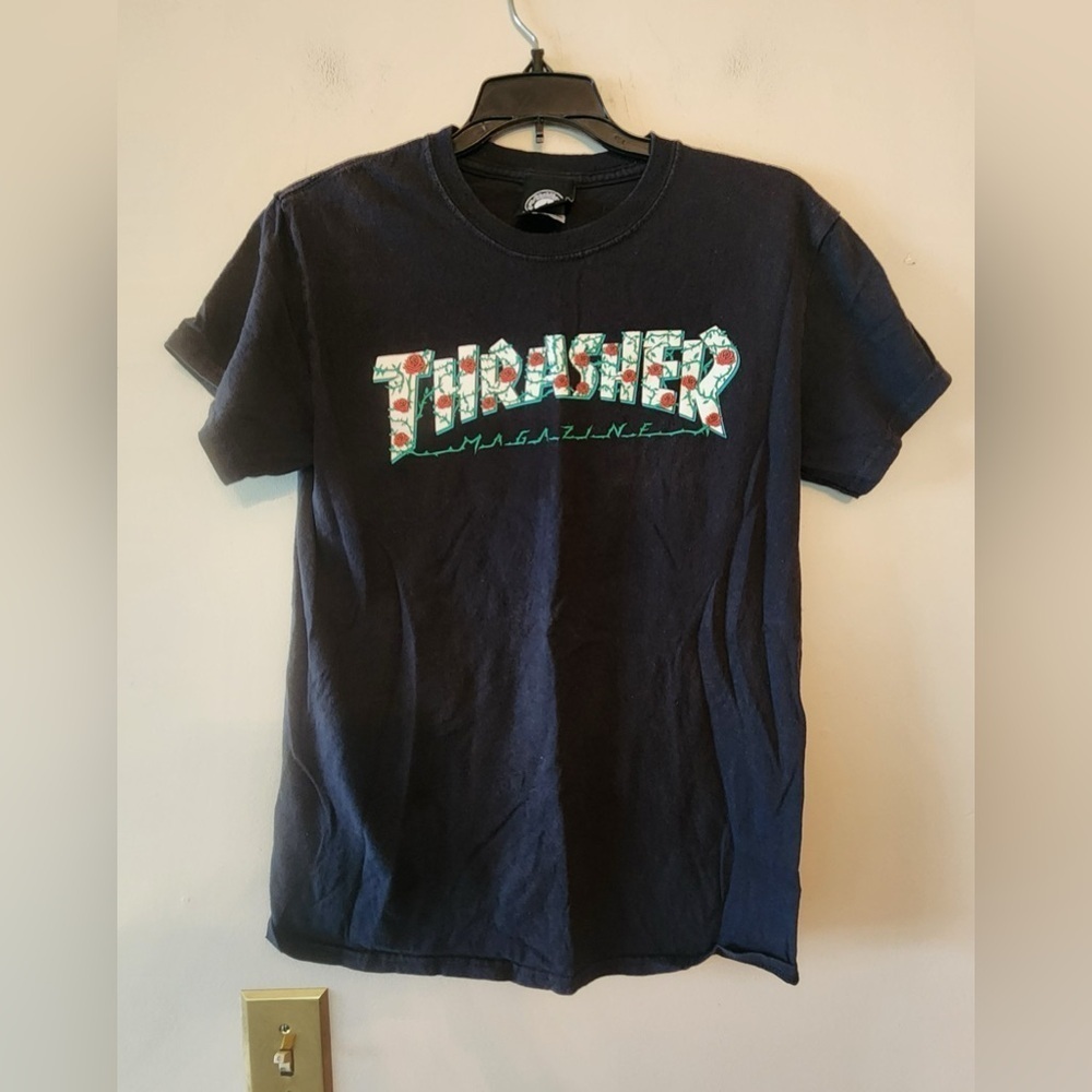 Thrasher Magazine Black Floral Graphic Spellout Tee Shirt Womens Size S